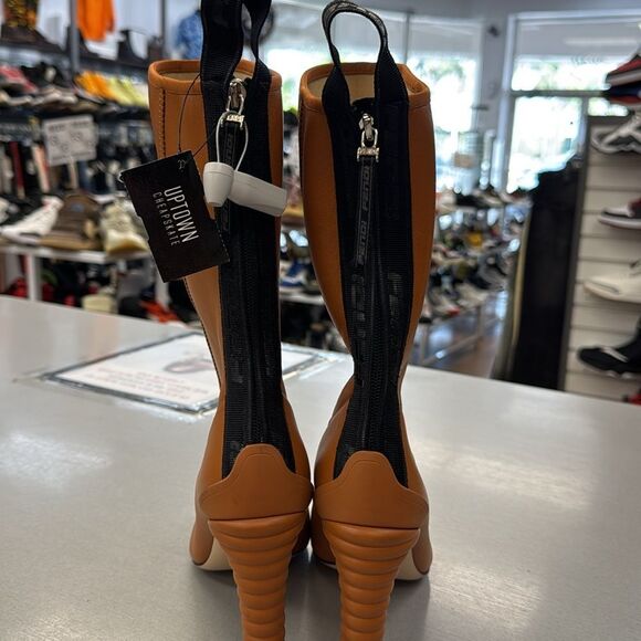 Sold Fend I Tan Heeled Boots - Picture 9 of 12